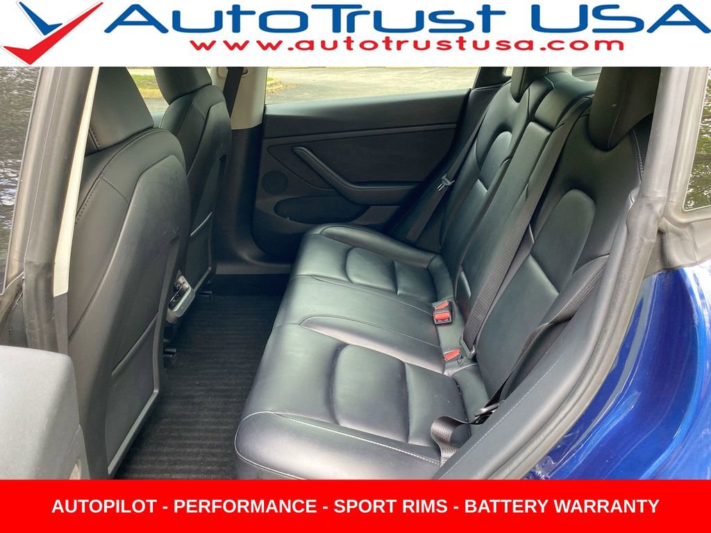 Used 2022 Tesla Model 3 Performance image 32