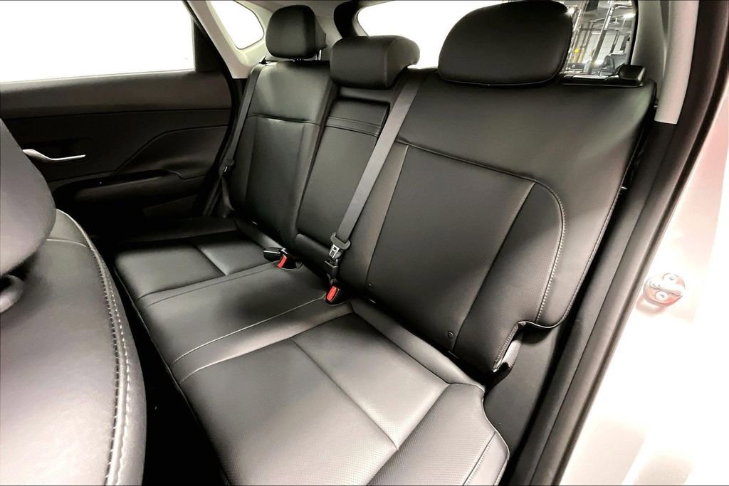 New 2026 Hyundai Kona Limited FWD image 18
