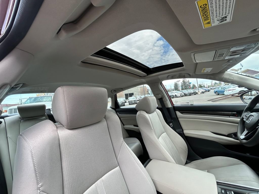 Used 2019 Honda Accord EX image 26