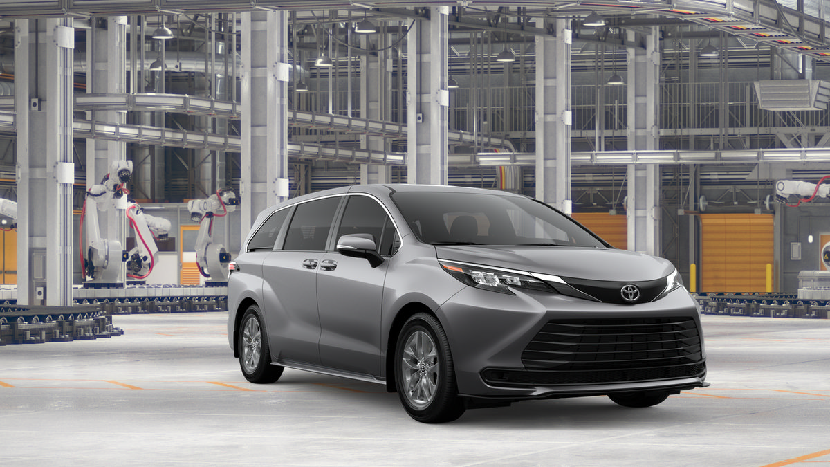 New 2026 Toyota Sienna LE AWD/4WD image 17