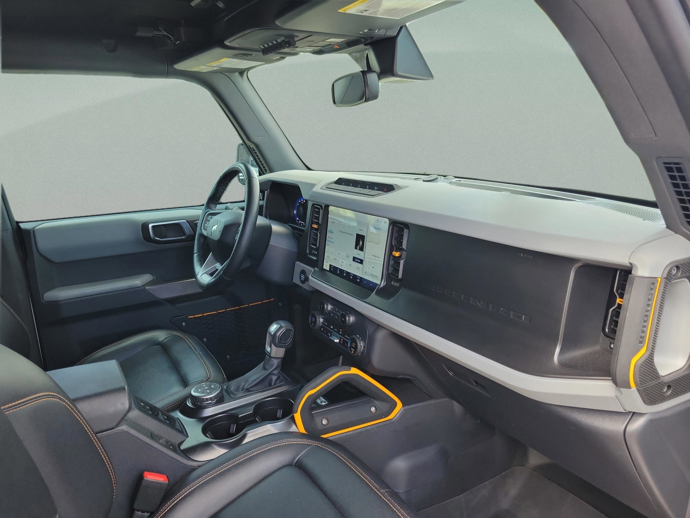 Used 2023 Ford Bronco Badlands image 31