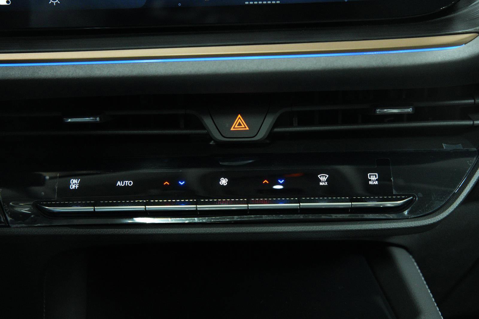 New 2025 Buick Envision Sport Touring image 40