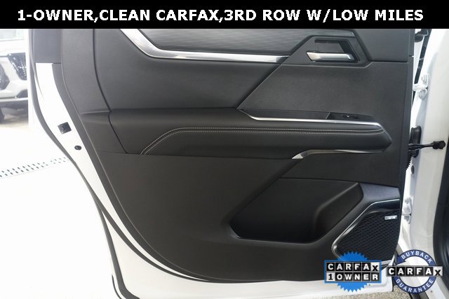 Used 2025 GMC Acadia Elevation image 14