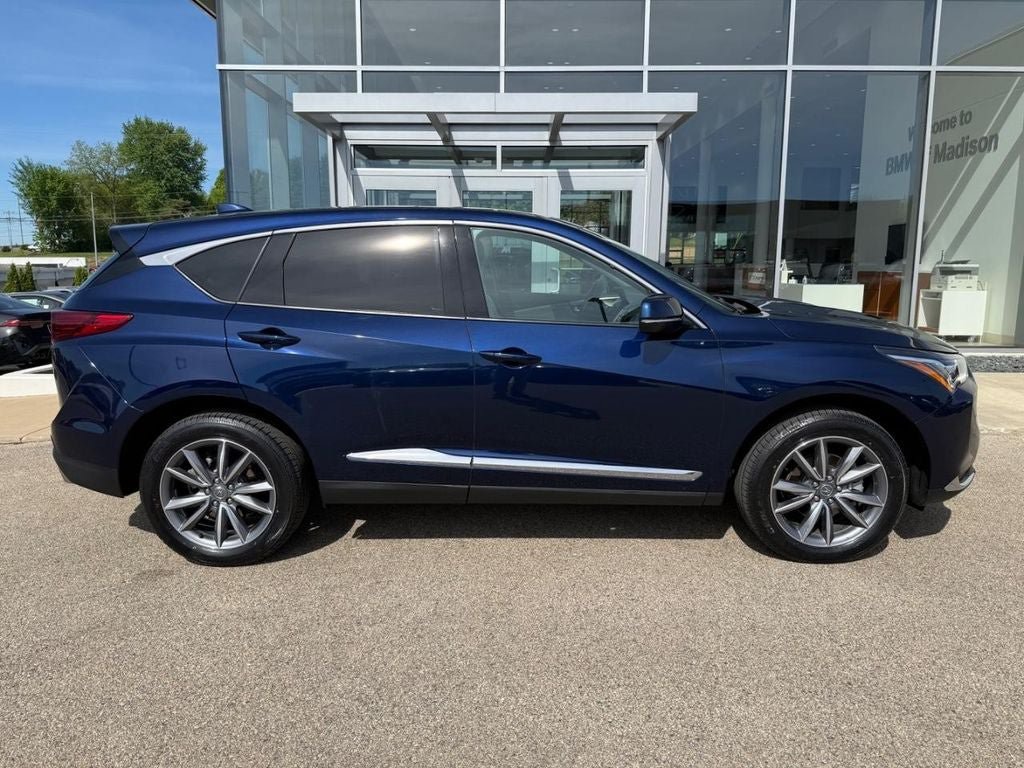 Used 2024 Acura RDX SH-AWD w/ Technology Package image 2