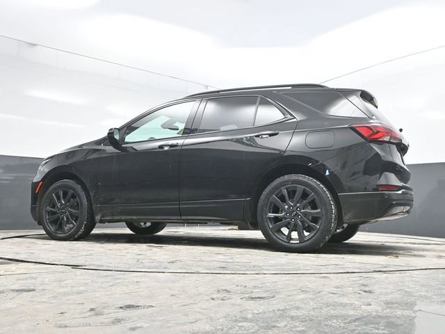 Used 2022 Chevrolet Equinox RS w/ RS Leather Package image 35