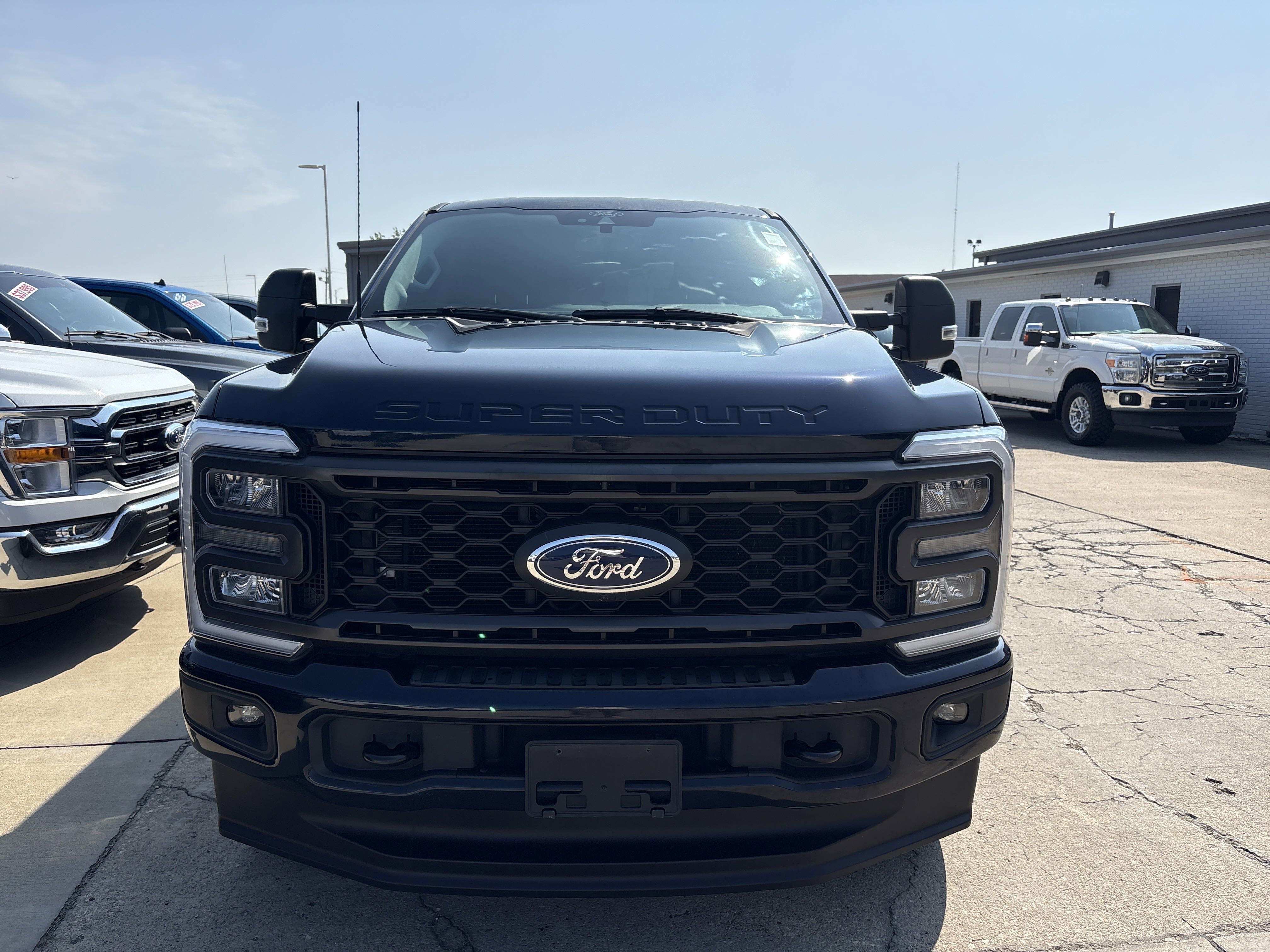Used 2024 Ford F250 XLT w/ XLT Premium Package image 3