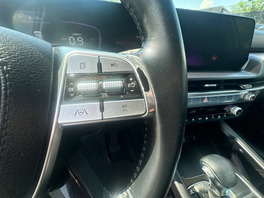 Used 2024 Kia Telluride LX AWD/4WD image 15