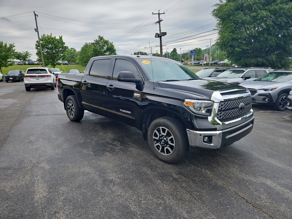 Used 2018 Toyota Tundra SR5 w/ TRD Off Road Package AWD/4WD image 8