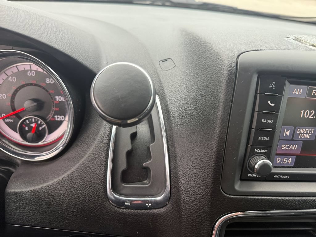 Used 2019 Dodge Grand Caravan SXT FWD image 26