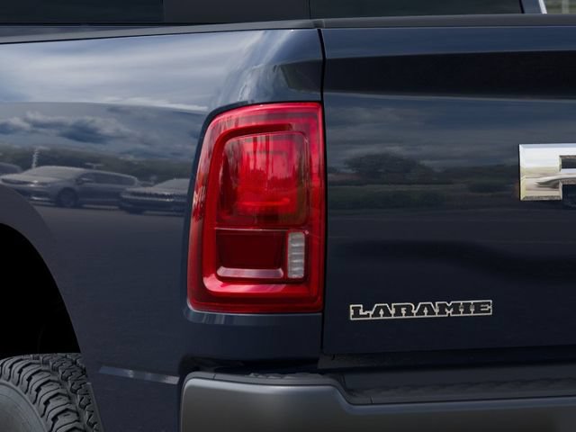 New 2026 RAM 2500 Laramie w/ Towing Technology Group AWD/4WD image 13