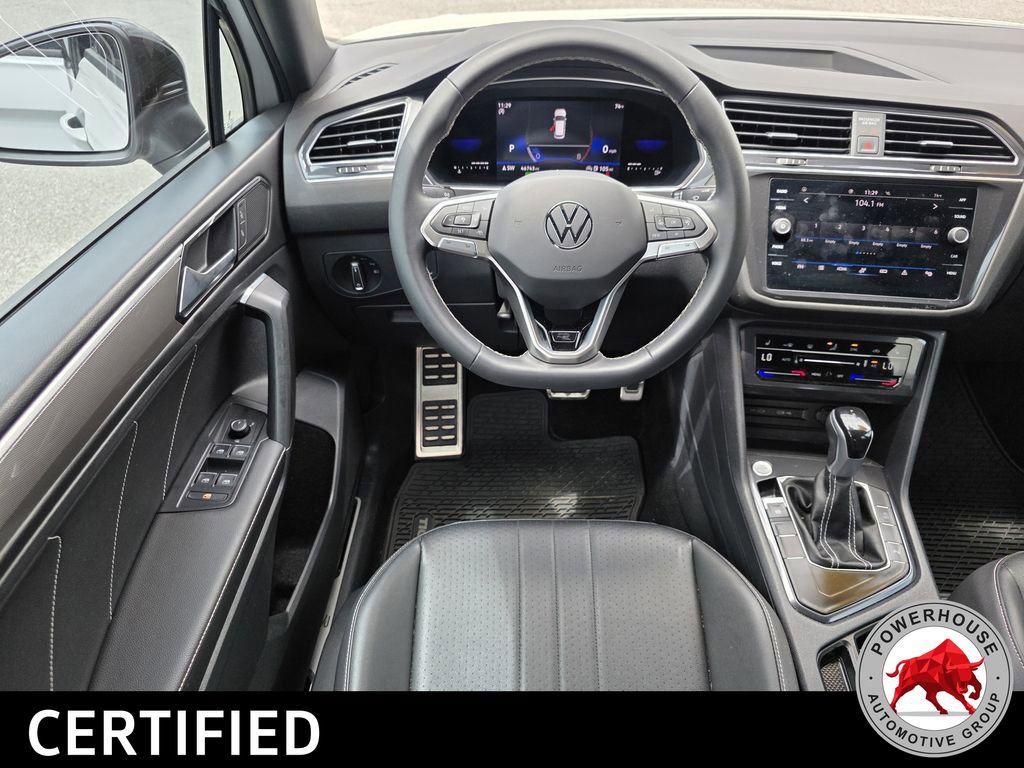 Used 2023 Volkswagen Tiguan SE R-Line FWD image 19