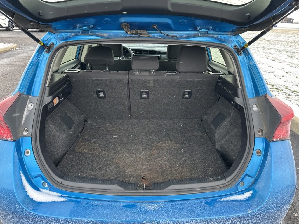 Used 2017 Toyota Corolla iM image 10