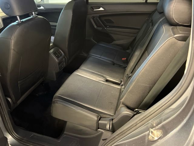 Certified 2020 Volkswagen Tiguan SE FWD image 16
