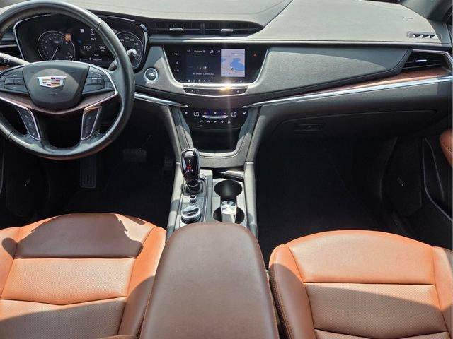 Certified 2023 Cadillac XT5 Premium Luxury w/ Technology Package FWD image 18