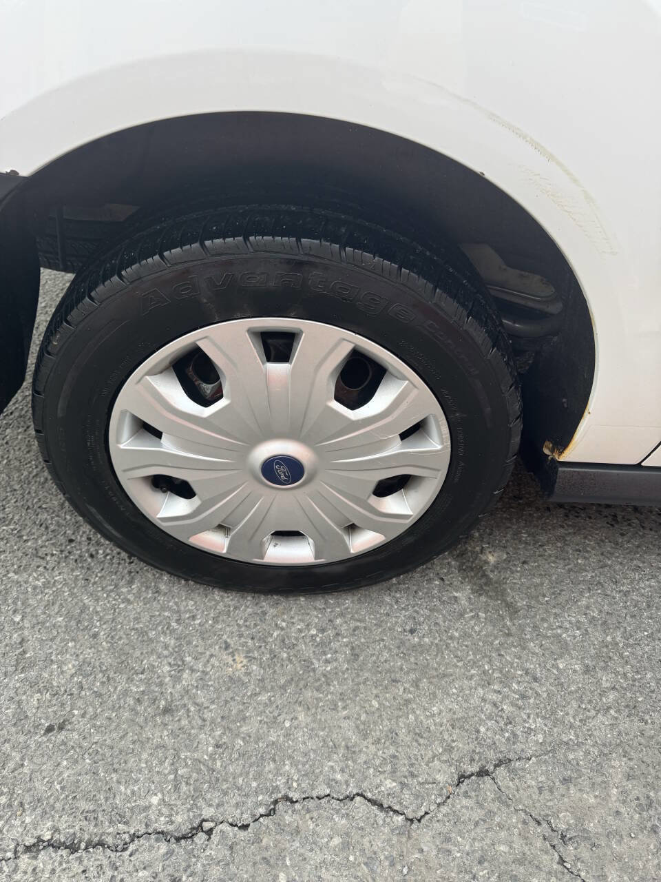 Used 2019 Ford Transit Connect XL image 22