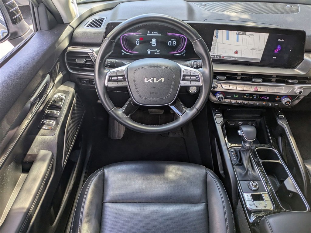 Used 2025 Kia Telluride S image 24