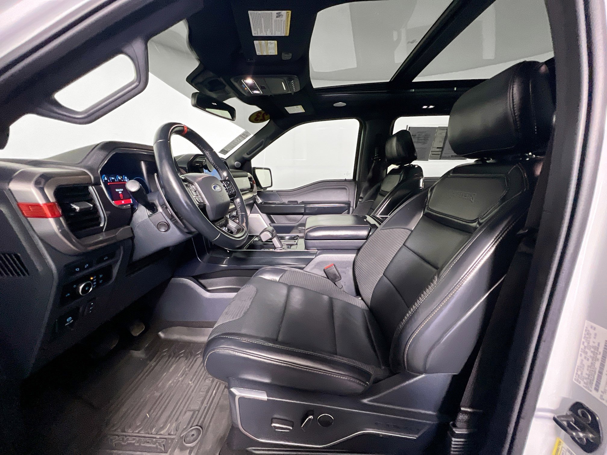 Used 2023 Ford F150 Raptor image 14