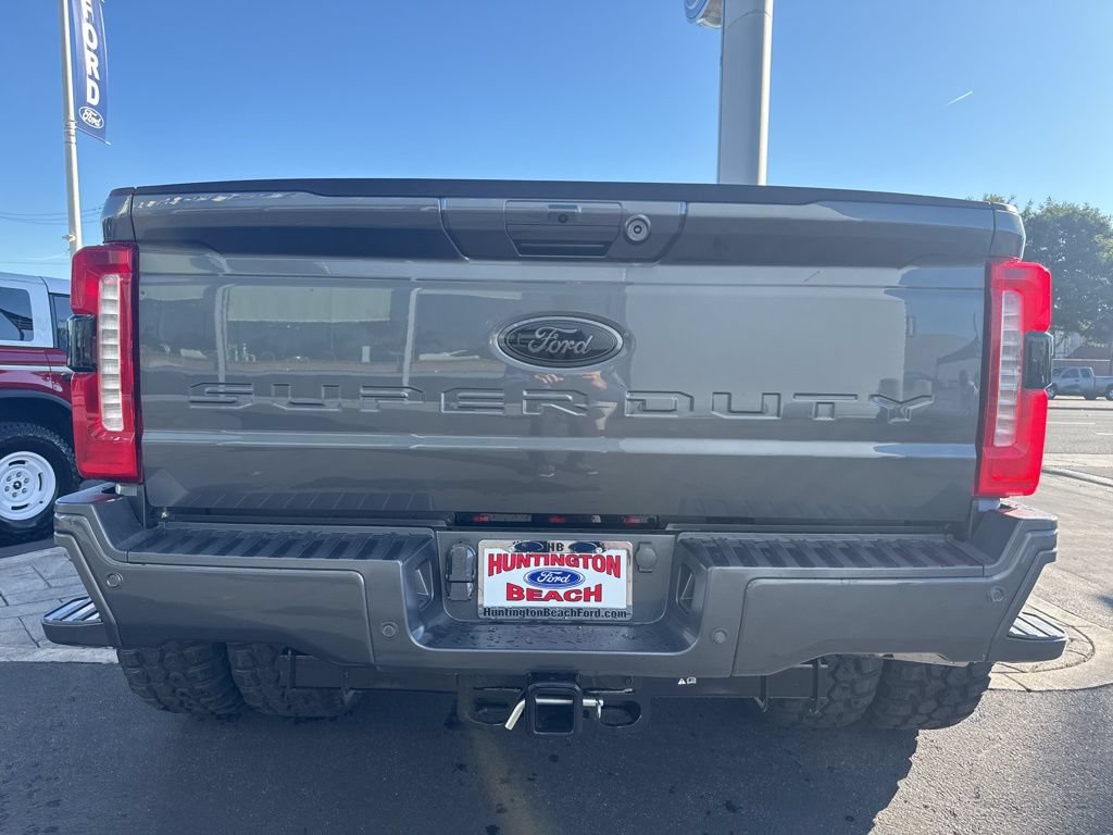 Used 2026 Ford F450 Lariat w/ FX4 Off-Road Package AWD/4WD image 11