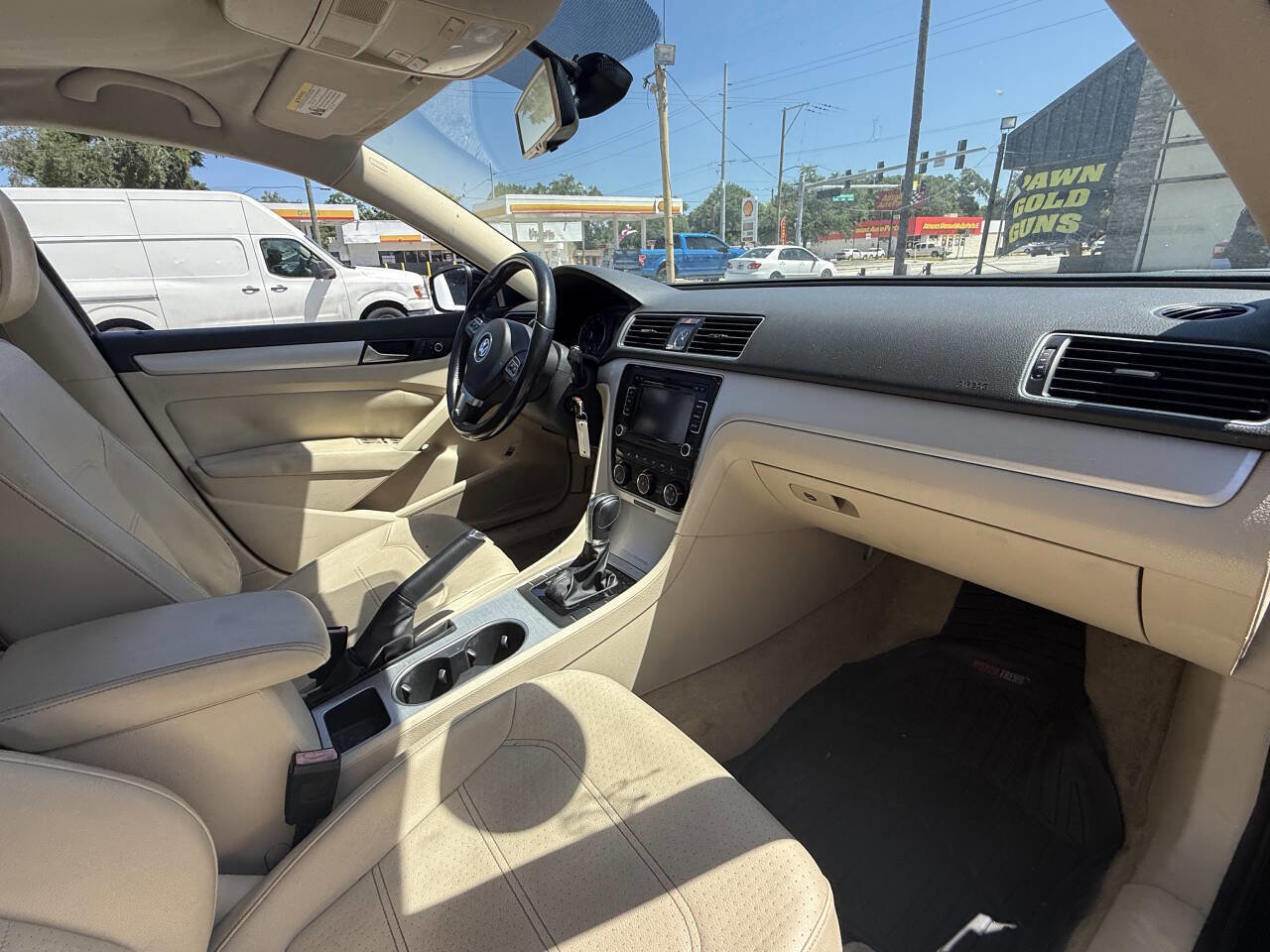 Used 2013 Volkswagen Passat 2.5 SE FWD image 20