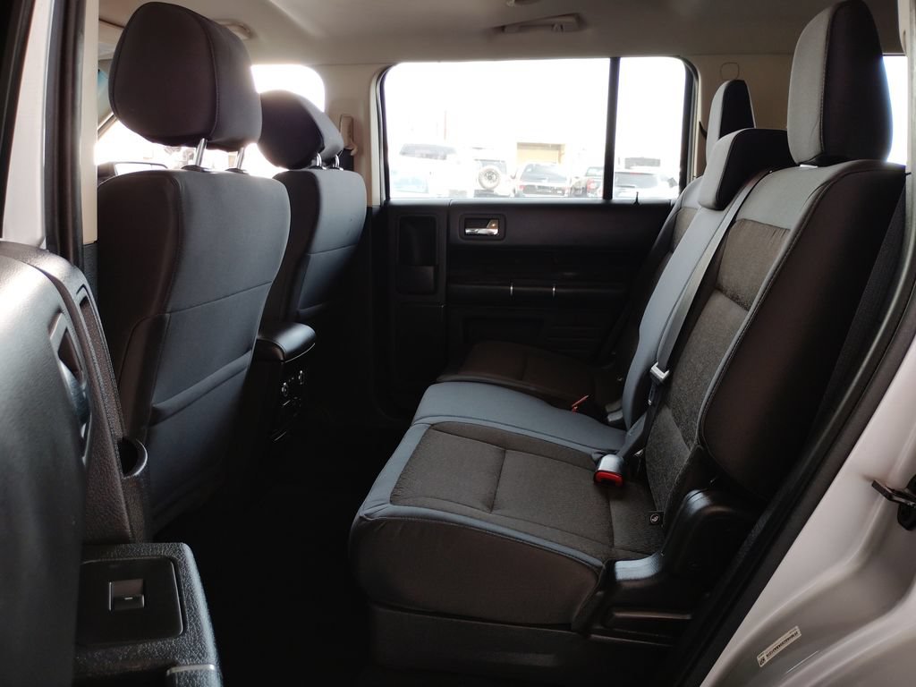 Used 2019 Ford Flex SEL AWD/4WD image 25