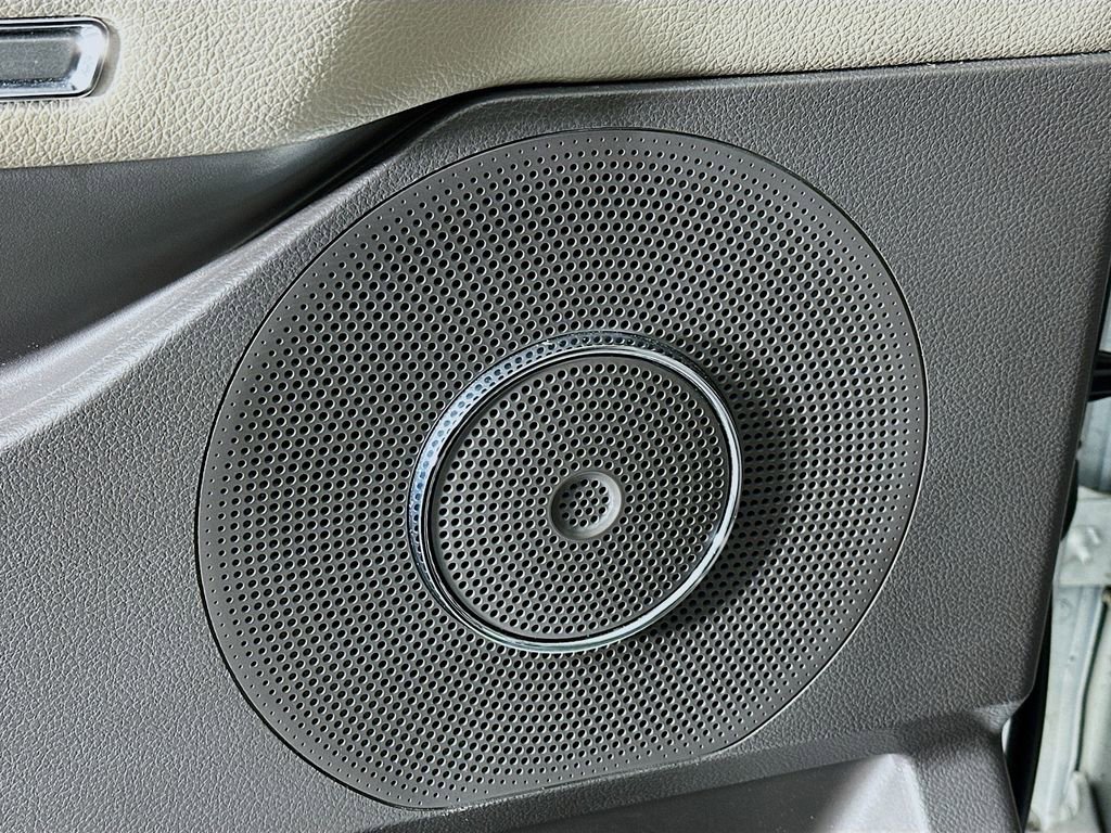 Used 2020 Ford Expedition XLT w/ Equipment Group 202A image 20