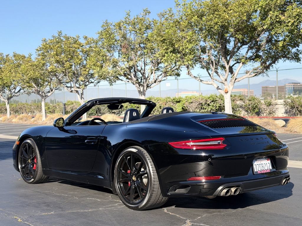 Used 2017 Porsche 911 Carrera S RWD image 8