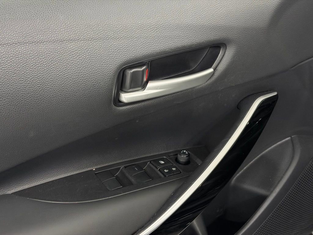 Used 2024 Toyota Corolla XLE image 10