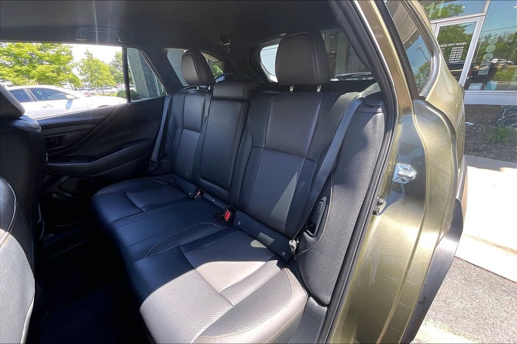 Used 2025 Subaru Outback Wilderness AWD/4WD image 29