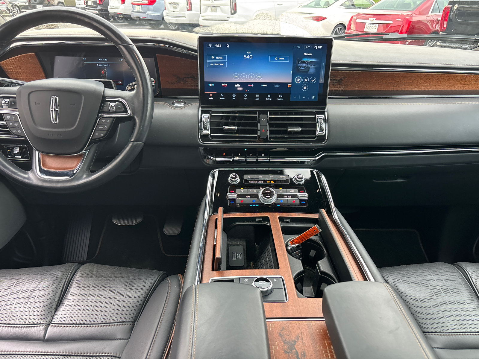 Used 2023 Lincoln Navigator L Black Label AWD/4WD image 28