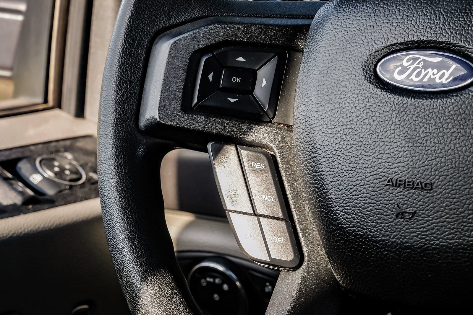Used 2018 Ford F250 XLT AWD/4WD image 14