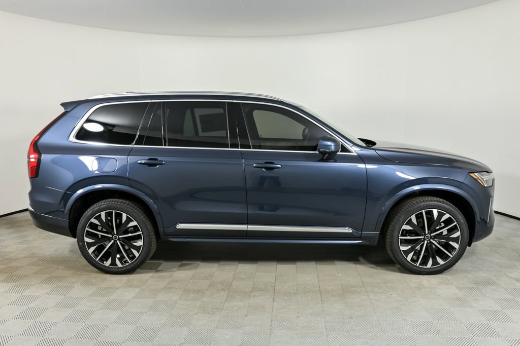 Certified 2026 Volvo XC90 B6 Plus w/ Protection Package Premier AWD/4WD image 30