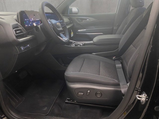 New 2026 Chevrolet Traverse LT w/ Driver Confidence Package image 13