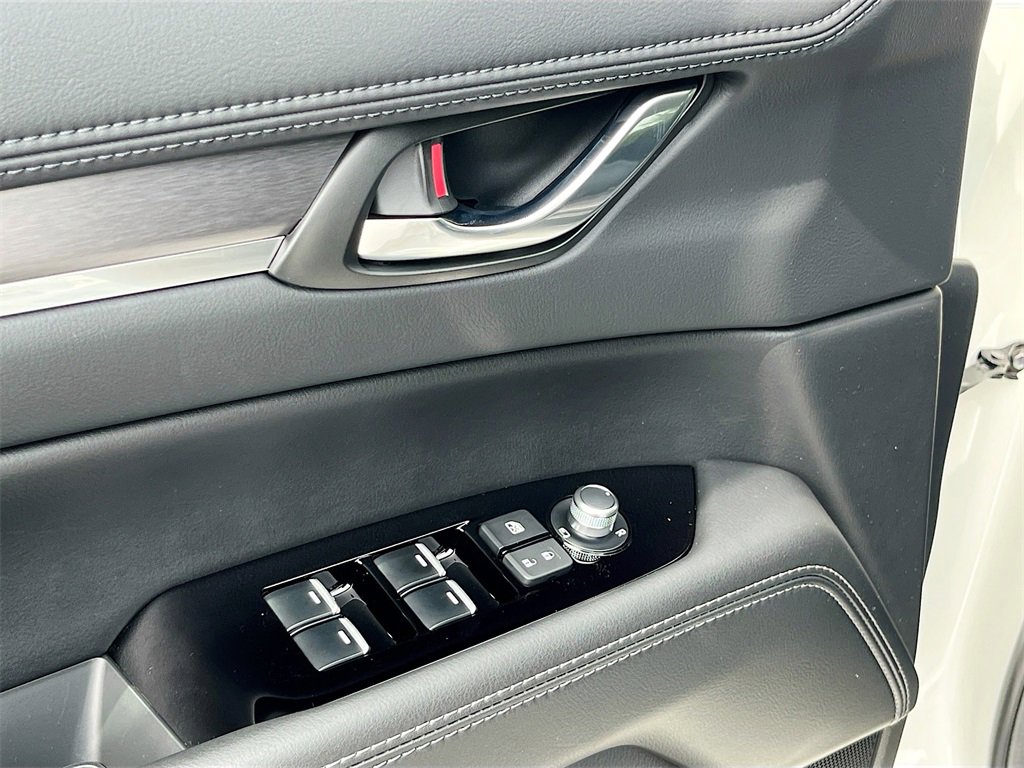 New 2025 MAZDA CX-5 AWD 2.5 S w/ Premium Plus Pkg image 18