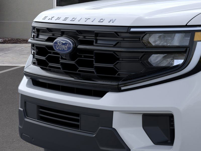 New 2026 Ford Expedition Active image 17