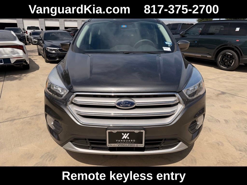 Used 2019 Ford Escape SE image 7