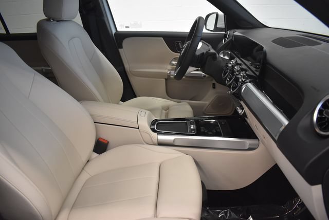 New 2026 Mercedes-Benz GLB 250 4MATIC image 19