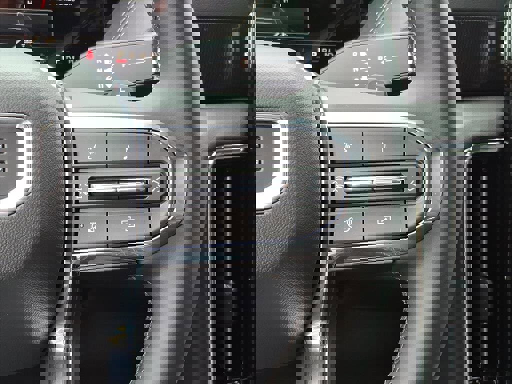 New 2026 GMC Yukon Elevation w/ LPO, Floor Liner Package image 21