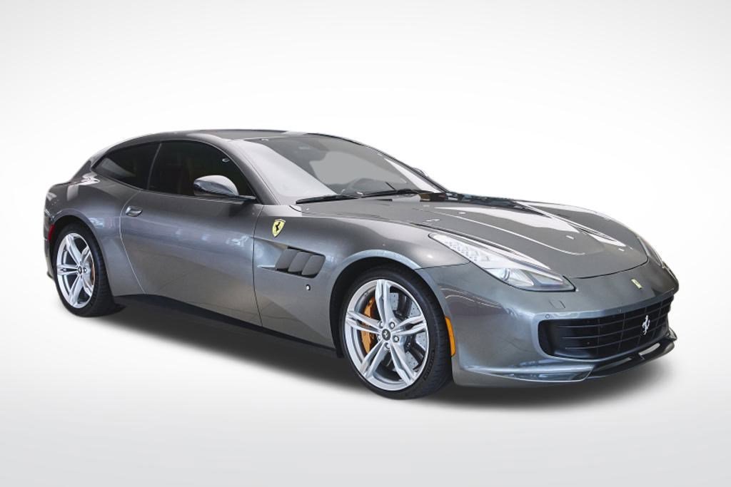 Used 2018 Ferrari GTC4Lusso image 7
