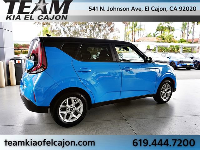 Certified 2023 Kia Soul S FWD image 8
