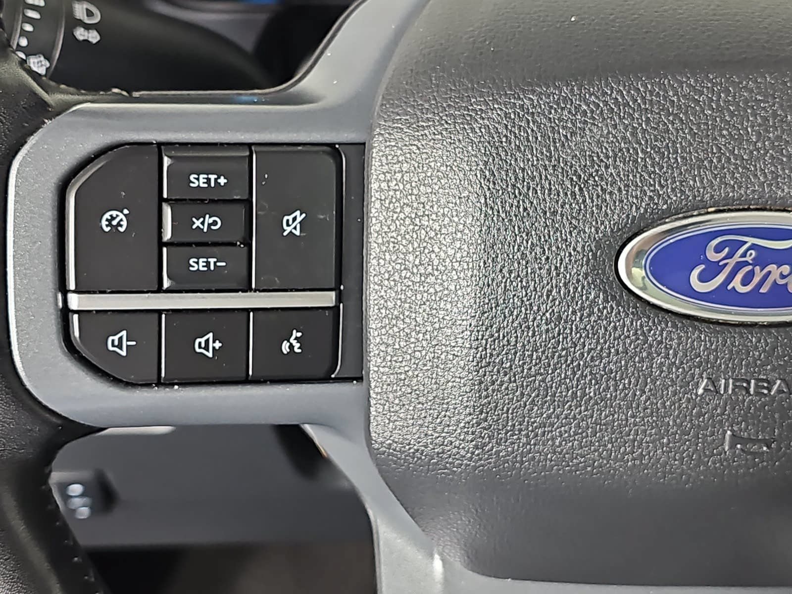 Used 2024 Ford F350 Lariat w/ Camper Package AWD/4WD image 14