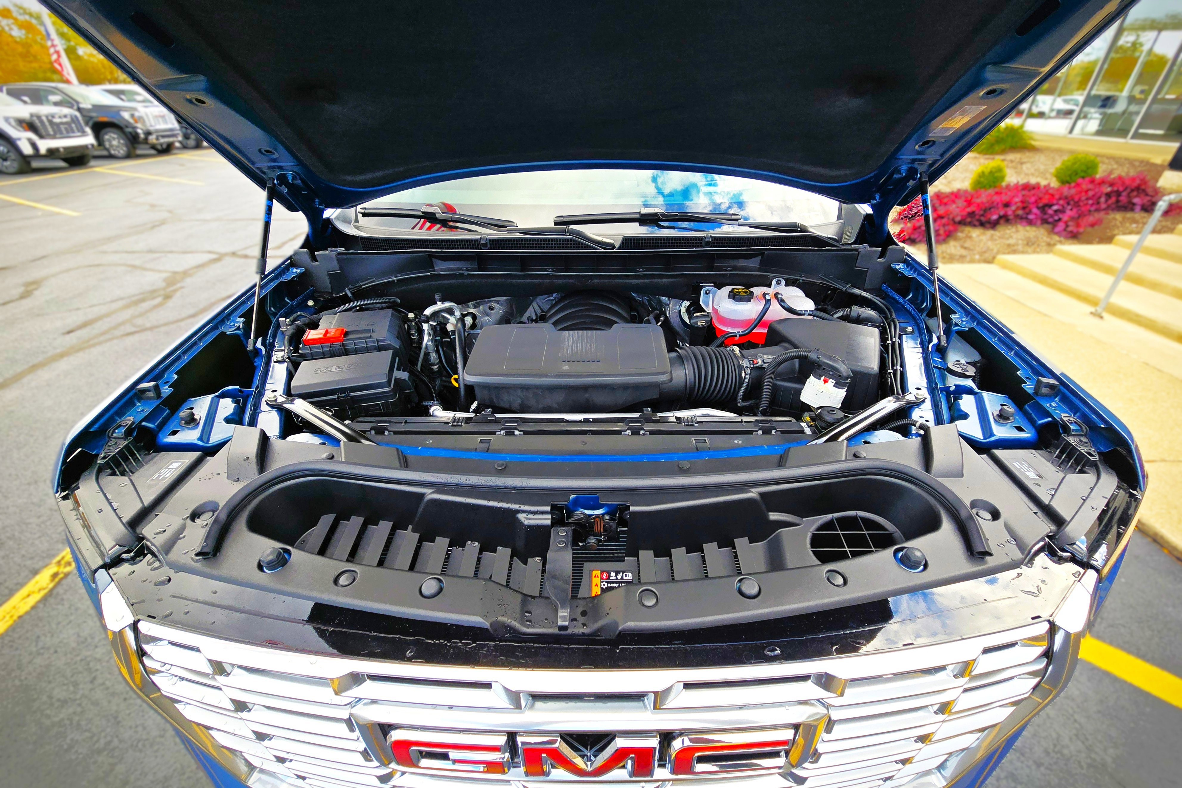 New 2026 GMC Yukon XL Denali w/ Sun & Power Step Package image 3