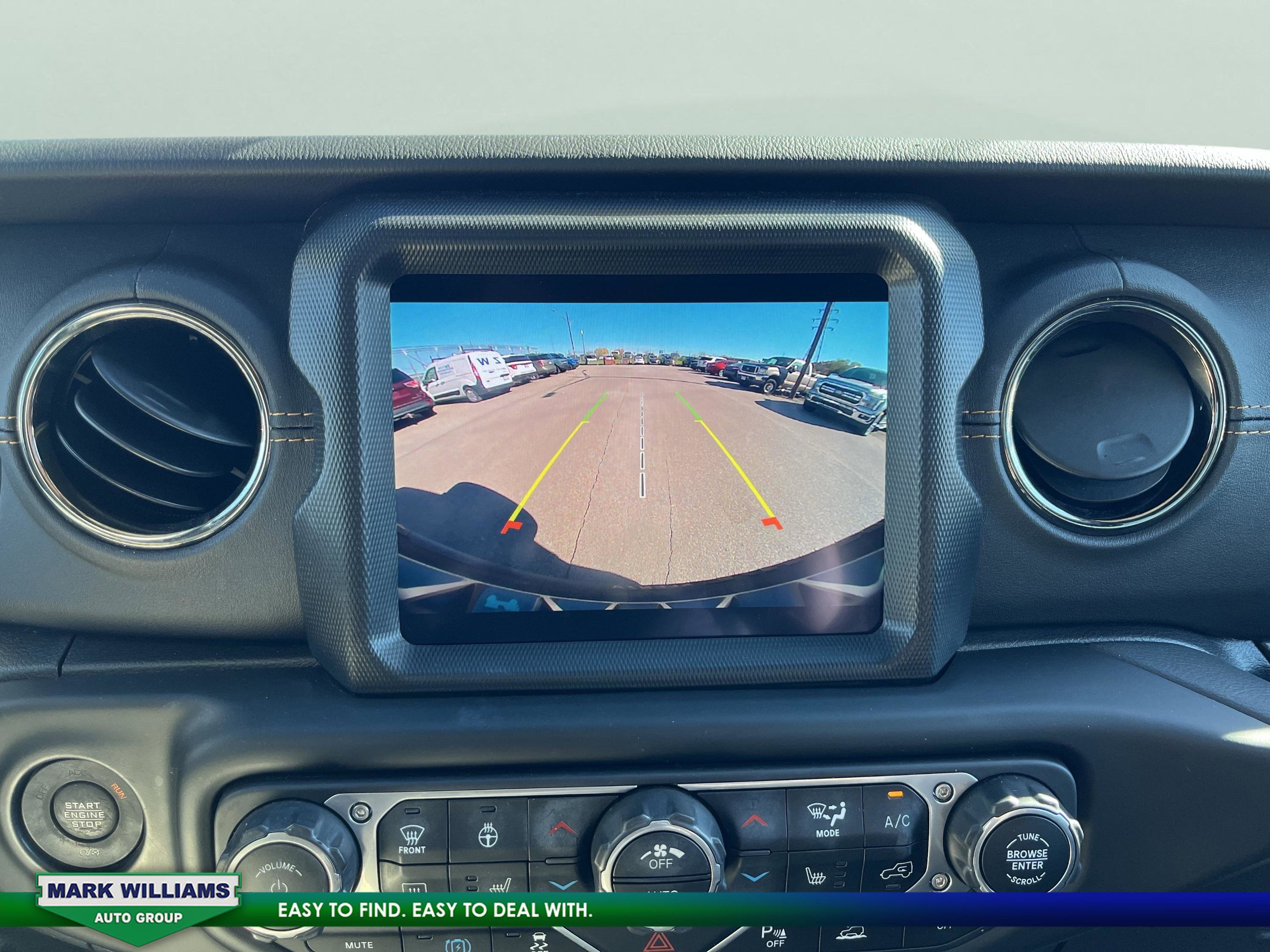 Used 2023 Jeep Wrangler Unlimited Sahara image 20