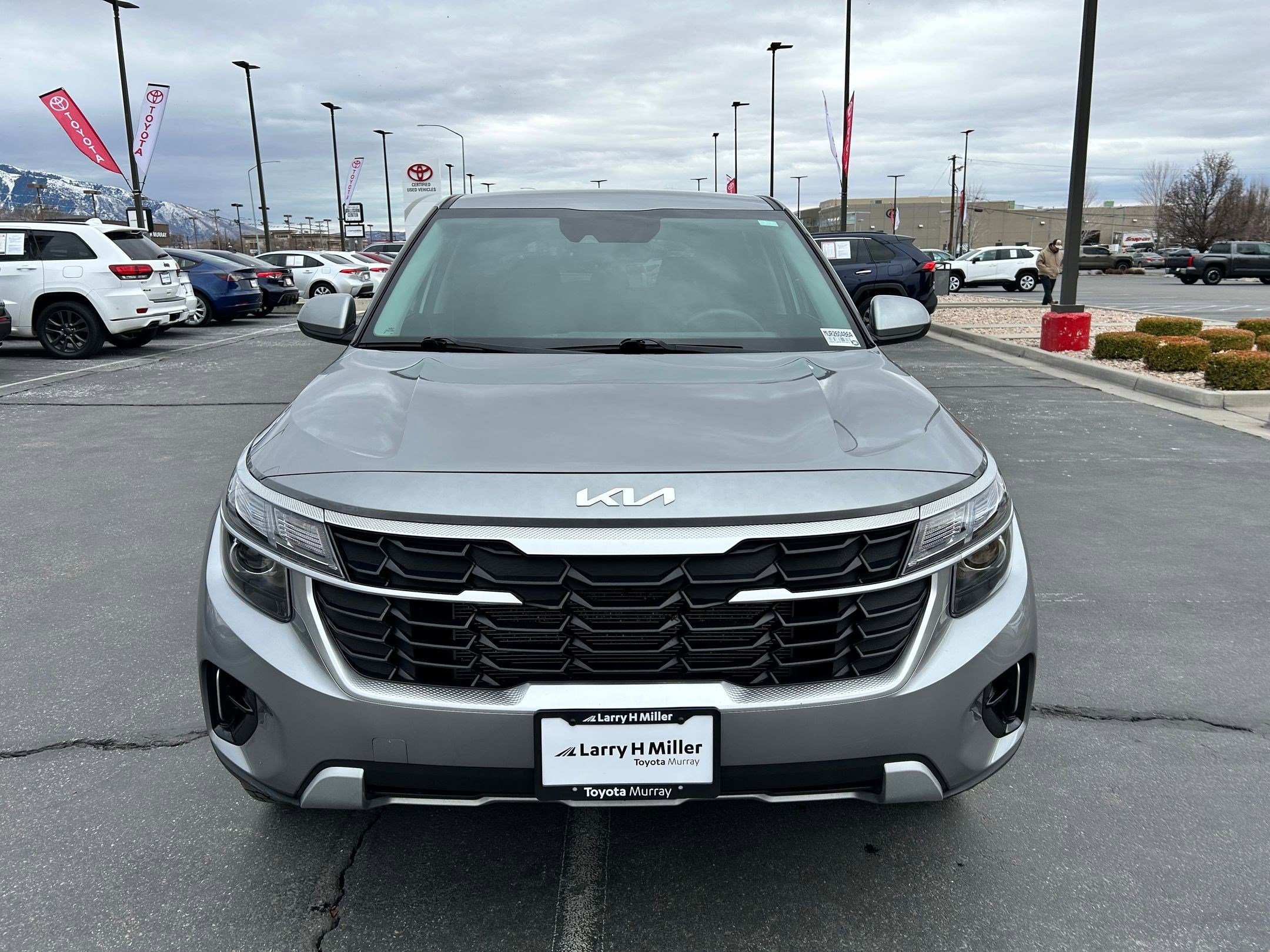 Used 2024 Kia Seltos LX image 8