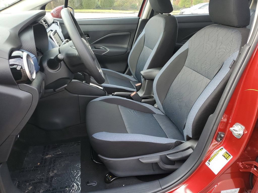 New 2025 Nissan Versa SV w/ Trunk Package FWD image 15