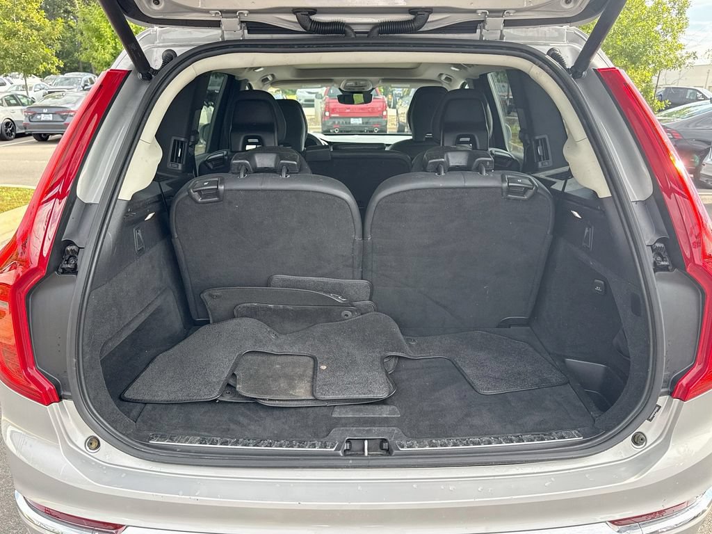 Used 2023 Volvo XC90 B6 Plus AWD/4WD image 31
