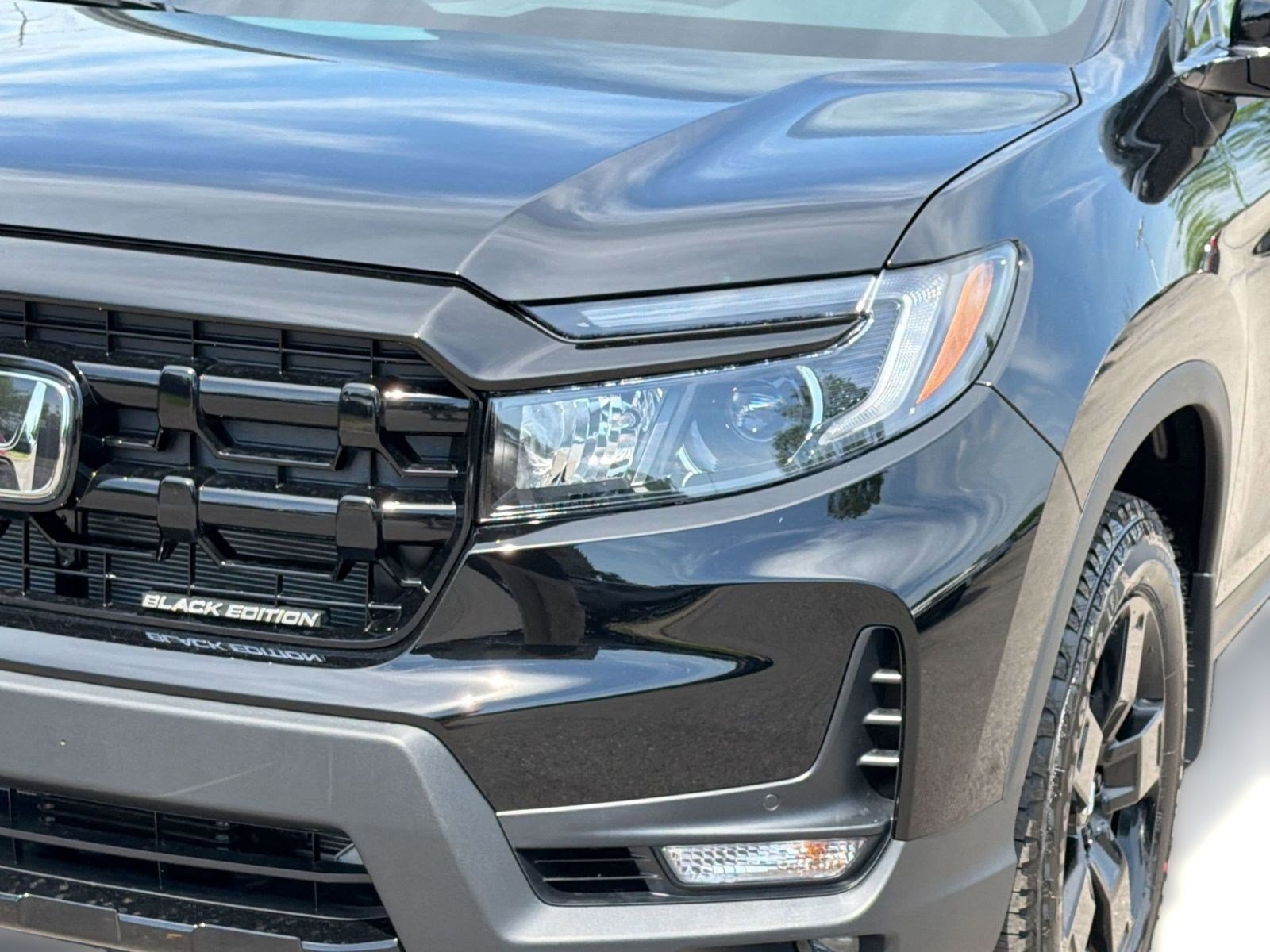 New 2026 Honda Ridgeline Black Edition image 11