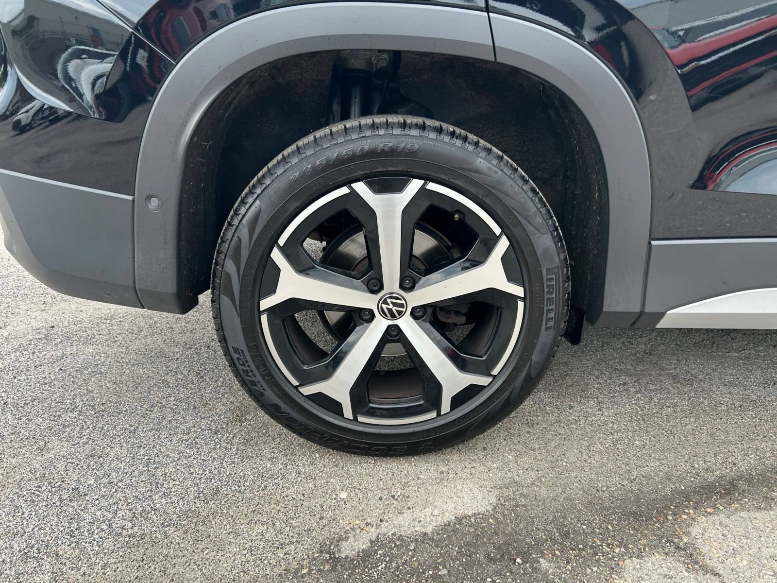 Used 2026 Volkswagen Tiguan SE AWD/4WD image 24