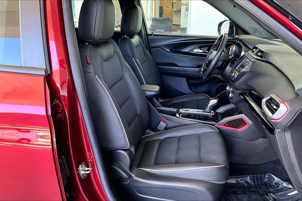 Used 2022 Chevrolet TrailBlazer RS image 29