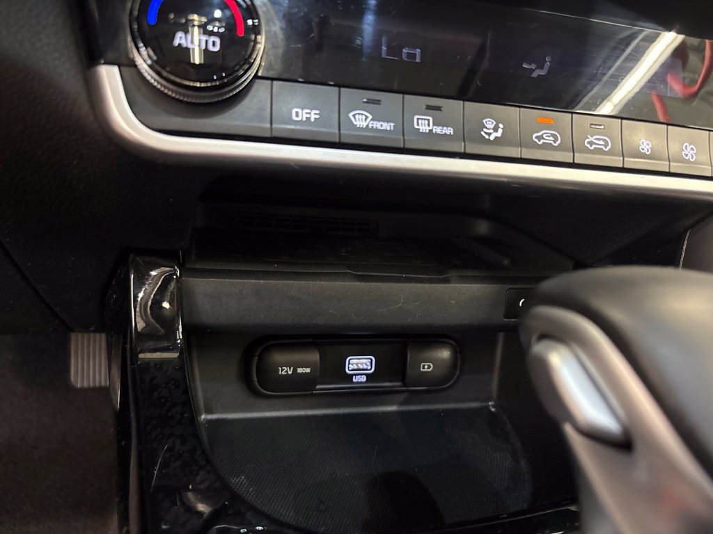 Certified 2022 Kia Seltos EX AWD/4WD image 16