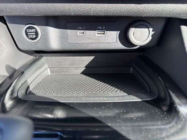 Used 2023 Nissan Rogue SV image 33